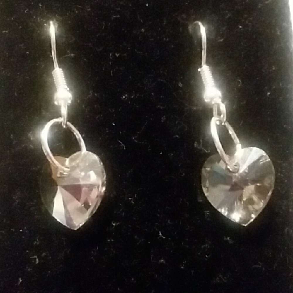 Swarvorski crystal heart earrings
